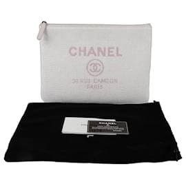 Chanel Clutch Media Deauville