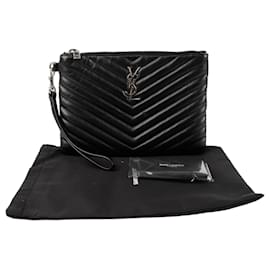 Clutch Monogram - Saint Laurent