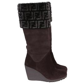 Botas Fendi de ante marrón talla 38