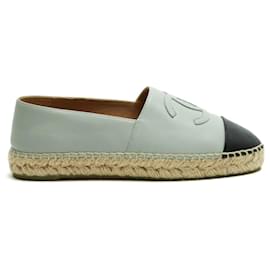 Espadrillas in Pelle Bicolore Chanel EU37 CC Blu Baby Scarpe Piane UK4 US6.5