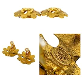 Orecchini a clip in oro vintage Coco Mark di Chanel
