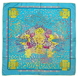 Sciarpa Hermès Carré 90 in azzurro chiaro