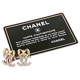 Ohrringe mit Coco-Logo aus Satinband - Chanel
