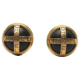 Orecchini a clip vintage con logo Chanel
