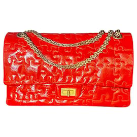 Borsa a tracolla Chanel Puzzle 226 riedizione in pelle di vitello verniciata rosso brillante medio GHW