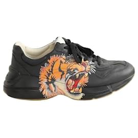Gucci Sneakers basse in pelle nera