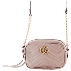 Borsa a tracolla in pelle matelassé Mini GG Marmont di Gucci