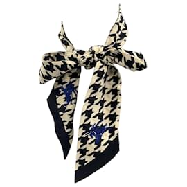 Foulard in seta skinny Burberry – Era Daniel Lee – Houndstooth & Cavaliere EKD