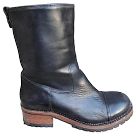 Ash Stiefeletten aus schwarzem Leder