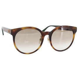 Gafas de sol GUCCI de plástico verde GG0416SK Auth 161694