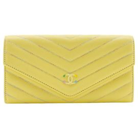 Chanel V Stitch Langbörse