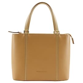 Sac à main en cuir de veau beige Burberry