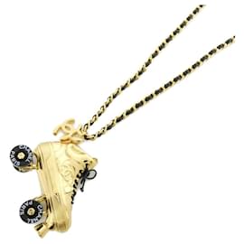 Collana in pelle Chanel ABC346
