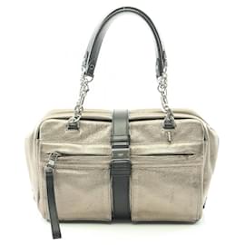 Borsa LOEWE Lola 26 in nero e oro