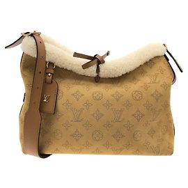 Louis Vuitton Mahina Carryall NM PM Schultertasche