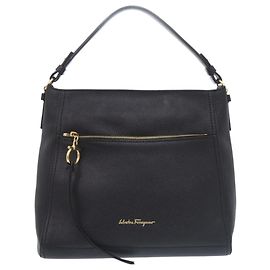 Borsa a Spalla in Pelle Gancini di Salvatore Ferragamo