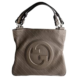 Gucci Borsa hobo in pelle Blondie piccola taupe