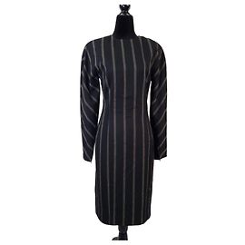 Vestido de lana negra Christian Dior, vestido vintage de estilo minimalista y elegante