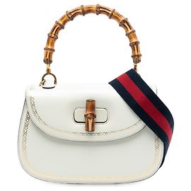 Sac à main en cuir de veau blanc à imprimé cadre Bamboo de Gucci
