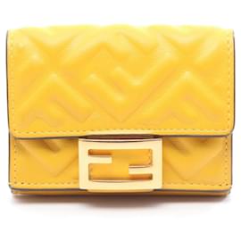 Fendi Baguette Micro Tri-fold Geldbörse