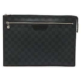 Bolso Clutch Pochette Voyage MM Damier Graphite de Louis Vuitton