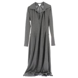 Bottega Veneta Wollkleid Grau Langarm