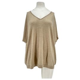Vince Top in cashmere beige
