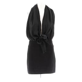 Vestido negro Balmain con cuello halter sin mangas
