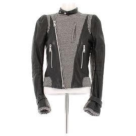 Giacca Balenciaga in pelle con motivo pied de poule nera