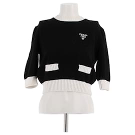 Prada Cropped Pullover Schwarz Weiß mit Logo Stickerei