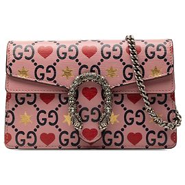 Gucci Mini Crossbody aus Texturiertem Leder in Rosa Dionysus zum Valentinstag
