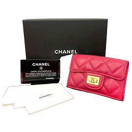 Portafoglio Trifold in Pelle di Agnello Chanel 2.55