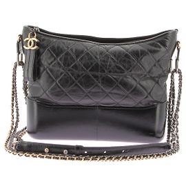 Chanel Borsa a mano in pelle nera "Gabrielle"