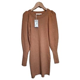 Kurzes camel-farbenes Strickkleid von Vanessa Bruno