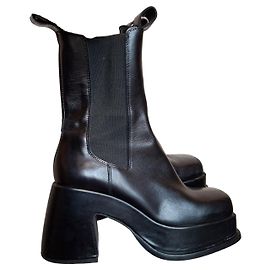 Jonak Schwarze Chelsea-Stiefel mit Plateausohle