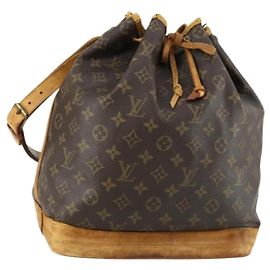 LOUIS VUITTON Bolsa de Hombro Monogram Noe M42224 LV Auth 162355