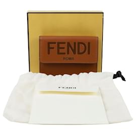 Baguette Mikro Trifold Geldbörse - Fendi