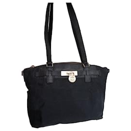 Borsa tote Michael Kors nera in tela e pelle