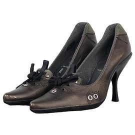 Miu Miu AW99 Scarpe Sportive con Lacci e Tacchi Kitten