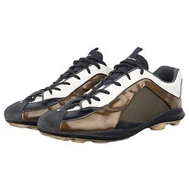 Zapatillas híbridas con suela de clavos Miu Miu AW04