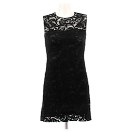Schwarzes Spitzenkleid - Prada