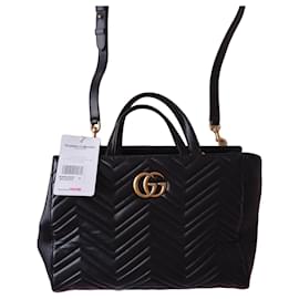 Borsa Gucci GG Marmont Large Shopping in pelle nera