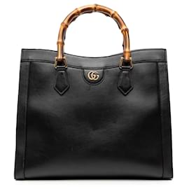 Gucci Borsa Diana in pelle di vitello Bamboo nera Large