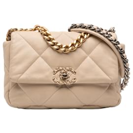 Chanel Marrone Medio in Pelle di Agnello 19 Flap