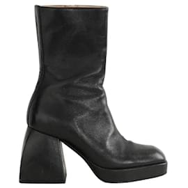 Nodaleto Stivali in pelle nera