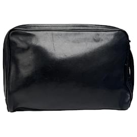 Clutch in pelle vintage Issey Miyake nera