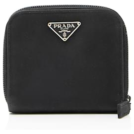 Portafoglio compatto bifold con zip in tessuto Saffiano di Prada