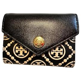Tory Burch Monogram Contrast Embossed Small Envelope Wallet