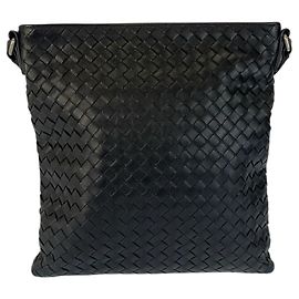 Borsa a Spalla in Pelle Bottega Veneta Nera