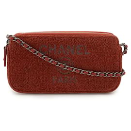 Borsa a spalla Chanel in velluto con catena